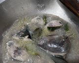 Foto langkah ke 3 dari resep Tongkol Bumbu Bawang.