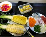 Hình bước làm 1 của món Cơm chiên hải sản trái thơm