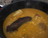 Foto del paso 5 de la receta: Judías con morcilla, chorizo y carne de cerdo