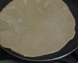 A picture of step 3 of Soya kathi rolls.