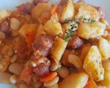 Foto del paso 5 de la receta: Guiso de invierno, con porotos de manteca y húngaras. 👨‍🍳