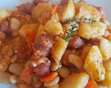 Foto del paso 5 de la receta: Guiso de invierno, con porotos de manteca y húngaras. 👨‍🍳