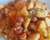 Foto del paso 5 de la receta: Guiso de invierno, con porotos de manteca y húngaras. 👨‍🍳