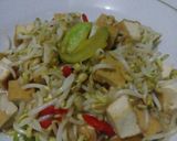 Foto langkah ke 4 dari resep Tumis toge tahu.