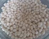 Foto del paso 2 de la receta: 🥄Alubias manteca con bacalao 🐟