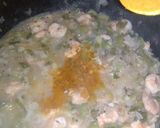 A picture of step 3 of Ridgeguard Spring Onion Prawns Curry.