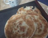 A picture of step 5 of Bazar Jesa Khasta Lacha Paratha.