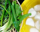 Hình bước làm 2 của món Canh vịt nấu sấu