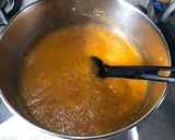 A picture of step 3 of Smoked pumpkin soup with cheddar.