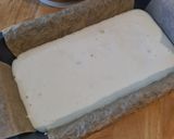 A picture of step 8 of Castella Honey Cake with Raisins.