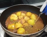 A picture of step 5 of Aloo Matar.