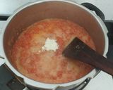 A picture of step 4 of Gajar / Carrot Halwa in pressure cooker.