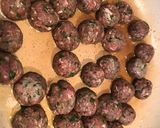 A picture of step 1 of Daoud basha (Lebanese meatballs).