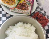Foto del paso 1 de la receta: Japanense Onigiri con furikake y Umeboshi! (ume)