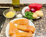 Foto del paso 1 de la receta: Salmón con patatas en freidora de aire