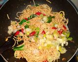 Foto langkah ke 4 dari resep Mie Goreng Abang - Abang.