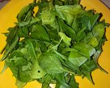 A picture of step 1 of Arugula Salad with Parmesan and Beef.