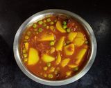 আলু মটর কারি (Aloo matar curry recipe in bengali) রেসিপির ধাপ 3 ছবি