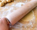 Hình bước làm 7 của món 💚 Bánh Trung Thu Nhân Đậu Xanh Kỷ Tử Nho Khô Loại Mini 50 gr (Vegetarian)