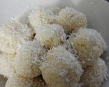 صورة لخطوة 2 من وصفة كرات جوز هند🥥