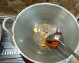 Foto langkah ke 2 dari resep Resep Nikmat Telur Ceplok Pedas Manis.