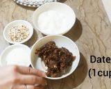 A picture of step 1 of Khajoor Balls/ Date Balls.