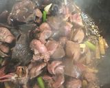 รูปขั้นตอนการทำที่ 4 ของ เครื่องในไก่ผัดพริกขิง คีโต