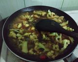 Foto langkah ke 3 dari resep Tumis jamur dan bungak kol organik.
