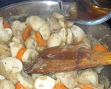 Foto del paso 5 de la receta: Fricasé de pavo con champiñones