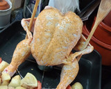 Foto del paso 9 de la receta: Pollo al Horno Con Cerveza