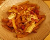 Une image de l'étape 8 de Poutine au Jambon.