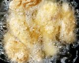 A picture of step 6 of Crusted fried chicken.