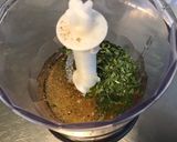 Une image de l'étape 2 de Sauce salade au miel et cidre.