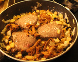 Foto del paso 10 de la receta: Pimientas, bifes y ensalada