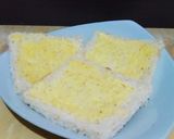 Foto langkah ke 2 dari resep Floss Roll Sandwich.