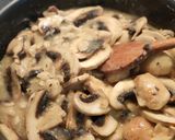 A picture of step 3 of Filling for Vol-au-Vent.