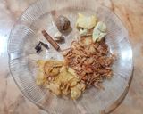 Foto langkah ke 1 dari resep Soup Daging Sapi Praktis.