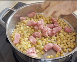 Foto del paso 2 de la receta: Garbanzos con salchichas