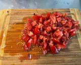 Une image de l'étape 8 de Salade de coquillettes aux carottes, tomates bicolores et oignon rouge.