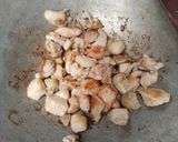 Foto langkah ke 2 dari resep Ayam saus telur asin.