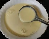 A picture of step 3 of Dahi curry.
