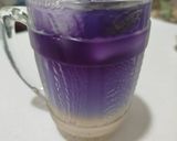 Foto langkah ke 4 dari resep Es Yakult bunga telang.