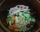 Foto langkah ke 2 dari resep Sup labu siam slowcooker (chinese style).