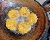Foto langkah ke 6 dari resep Burger ayam crispy.