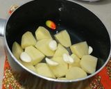 A picture of step 2 of Kachori.