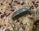 Foto del paso 3 de la receta: Bocadillos de cranberry, ajonjolin y pepitoria