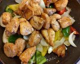 Foto langkah ke 3 dari resep Ayam Paprika Saos Hoisin.