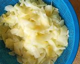 Foto langkah ke 2 dari resep Keripik Pepaya Pedas.