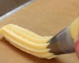 A picture of step 5 of Chocolate hazelnut churros.