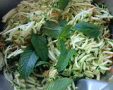 Une image de l'étape 2 de Nem aux courgettes et à la vache qui rit au Cook Expert.